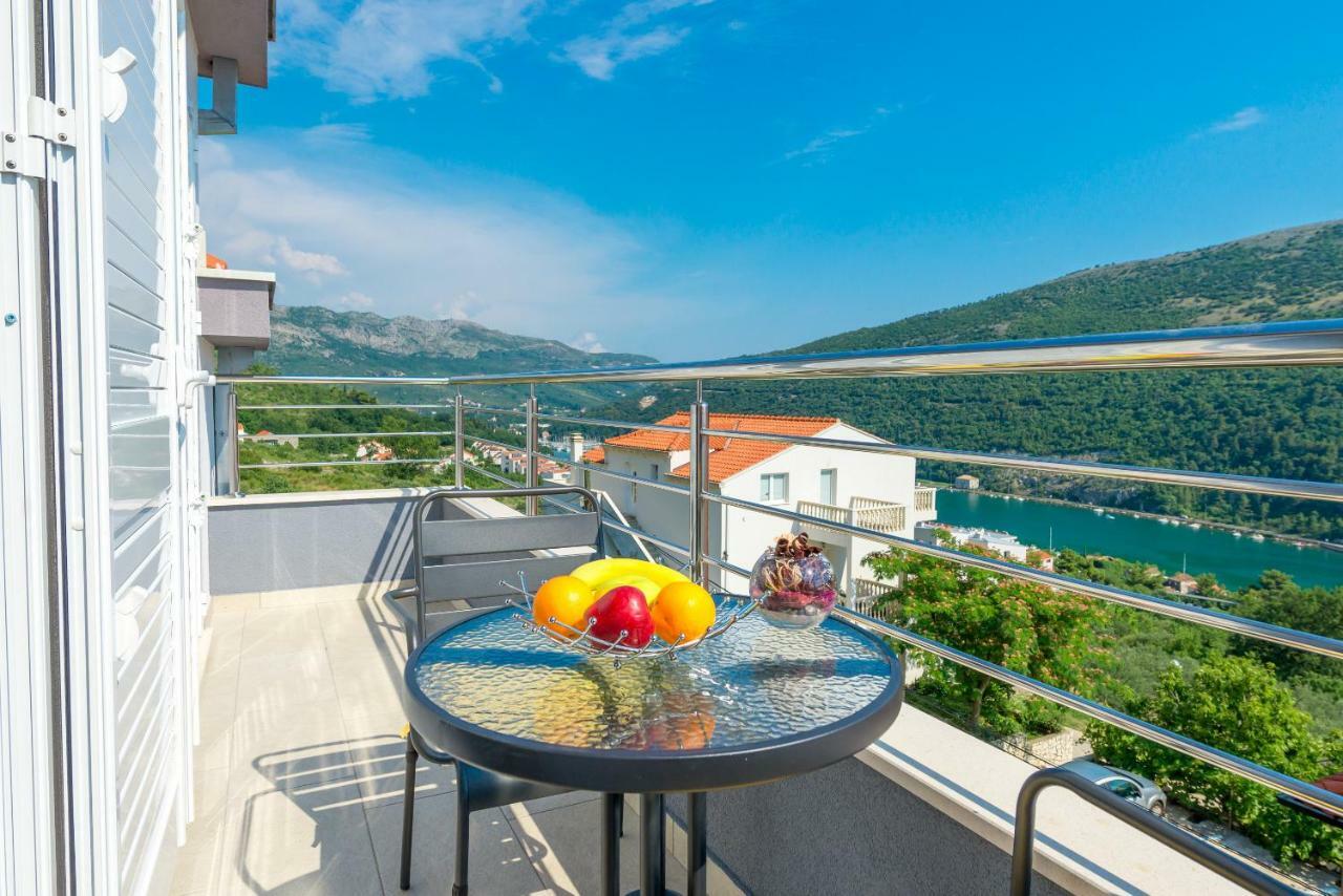 Guesthouse Pezo Mokošica Eksteriør billede